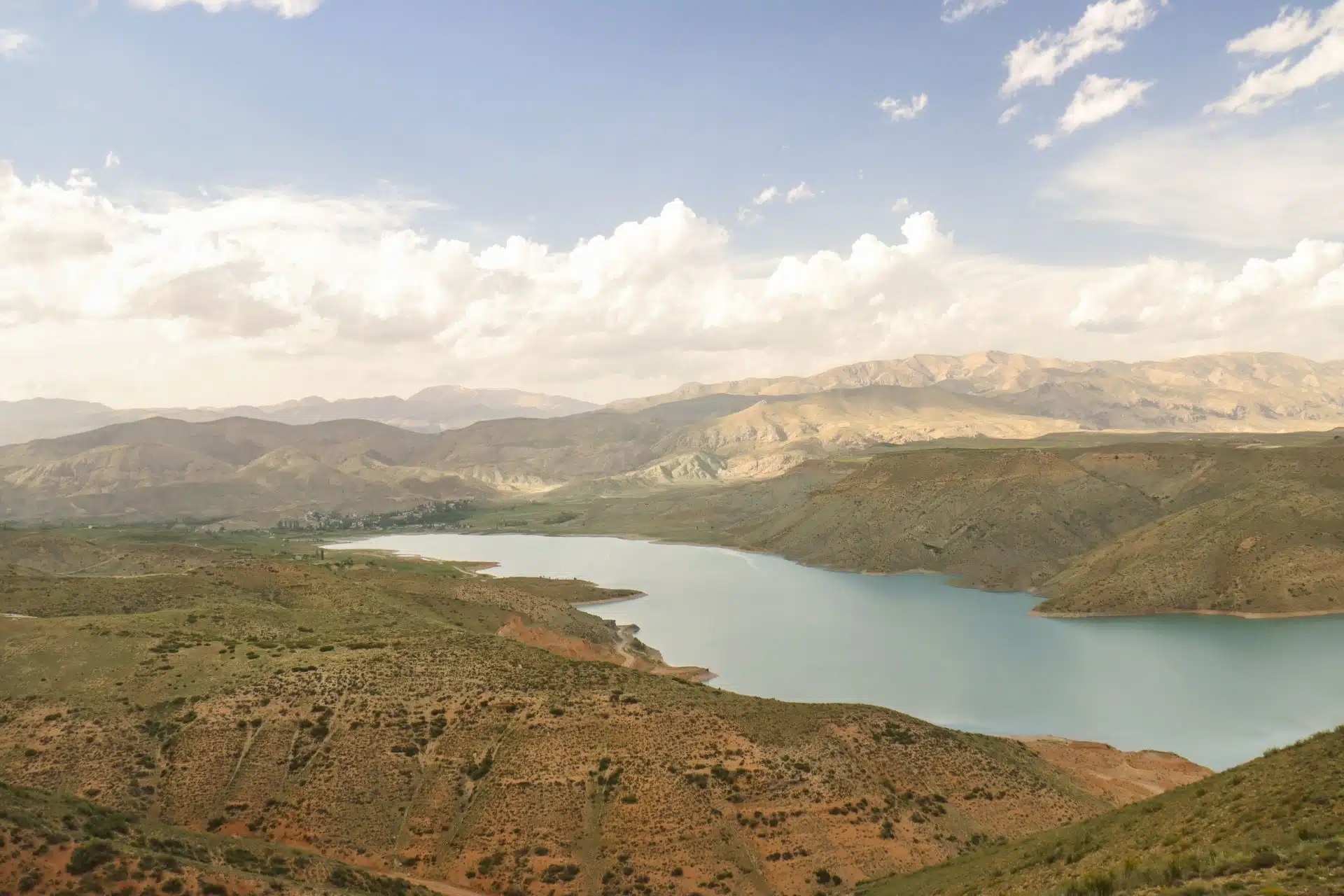  زمین فیروزکوه..روستای سرچمن